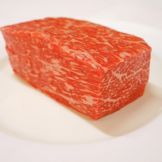 伊予牛専門店 青野精肉店 伊予牛 愛媛 四国 西条市 肉巻きたまご オンラインショップ 伊予牛絹の味 ローストビーフ用ももブロック肉 500ｇ 真空 冷蔵
